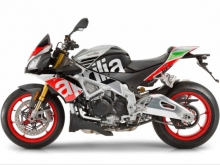 Фото Aprilia Tuono V4 1100 Factory  №2